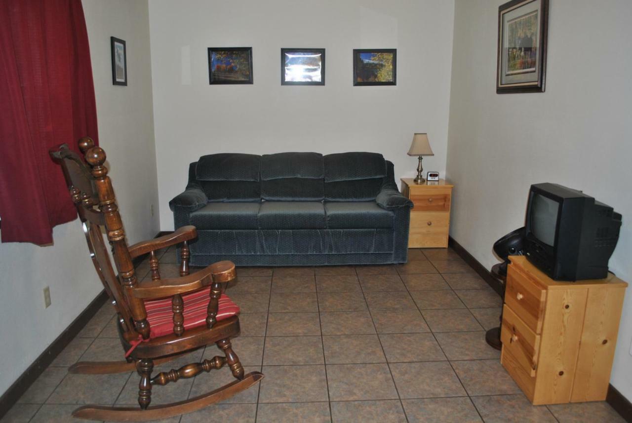 Aspen Inn Fort Klamath Εξωτερικό φωτογραφία